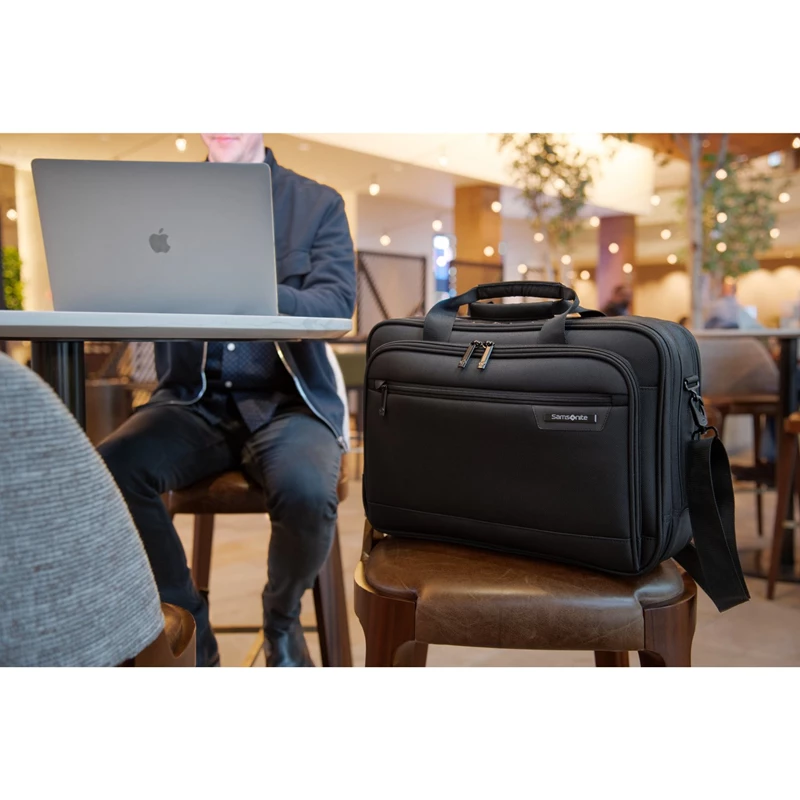 Borse Per Laptop & Valigette Samsonite Classiche Business 2.0 3 Compartment Brief Nere | LYNRIC536